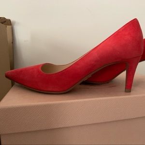 NIB Prada suede heels in Coral 36.5